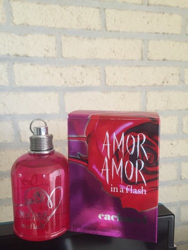 Cacharel amor flash - amor, in