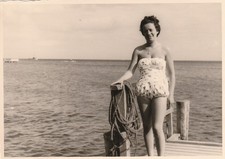 Vintage photo beautiful woman - photo,