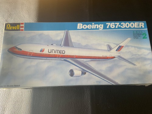 Revell 144 boeing - revell, 767-300er