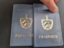 Reisepass 2 x der gleichen Person  wenig Einträge ,Schengen in Madrid,Spanien