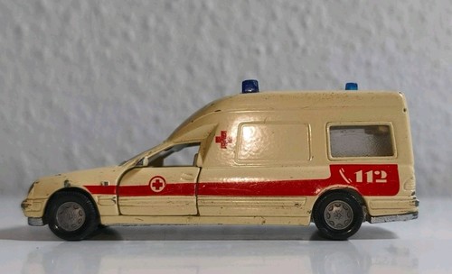 Siku 1931 binz - 1931, ambulance