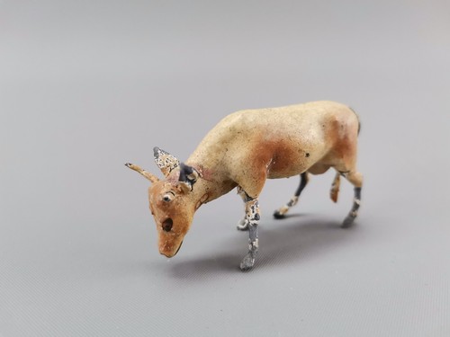 Massefigur kuh gefleckt antik - massefigur,