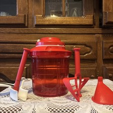 Extra-Chef Tupperware