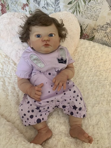 Reborn baby girl doll - , lauri