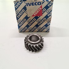 Getriebe Zahnrad ZF S5-18/3