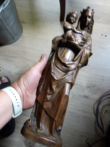 Geschnitzte holzfigur maria - geschnitzte,