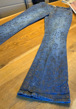 Süße HOse von Blugirl Blumarine Cowboy Style GR. 38 mt Blümchen und Strass