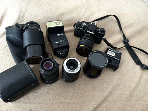 Minolta 700 objektive - minolta, +