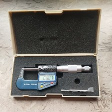 Digitale Bügelmessschraube