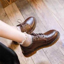 Damen female sewing retro - female,