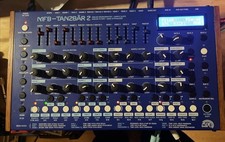 Mfb Tanzbär2 Analog Drumcomputer , Sample Slots, analog Filter, Bass Synthesizer