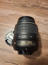 Nikon AF-S Nikkor 18-55mm