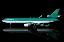 L2127 SQ Wings MD-11 1/200