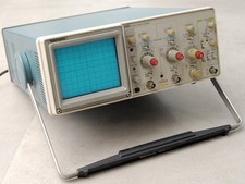 Tektronix 2213 Oszilloskop ++ 60 MHz Oscilloscope ++ 2 Kanal ++ läuft ++
