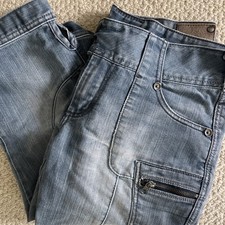 Schicke Bermuda von Edc ESPRIT Hose Jeans Cargo Gr.30 " gut erhalten "