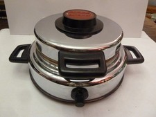 Cloer 888 A Waffelautomat Waffeleisen 950 Watt für Herzwaffeln im Originalkarton