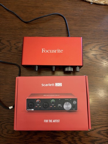 Focusrite scarlett 2i2 3rd - scarlett,