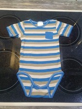 Bunt gestreifter kurzarm Body