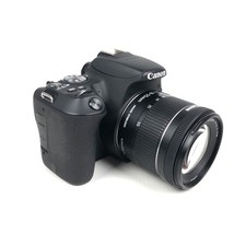 Canon EOS 200D Kamera + 18-55mm IS STM Objektiv - Refurbished wie neu - Garantie