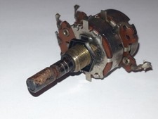 Potentiometer (Lautstärke, Hoch-/Tiefton) aus Loewe Opta Bella-modern 6728W