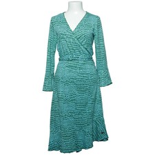 Tante Betsy, Wickelkleid