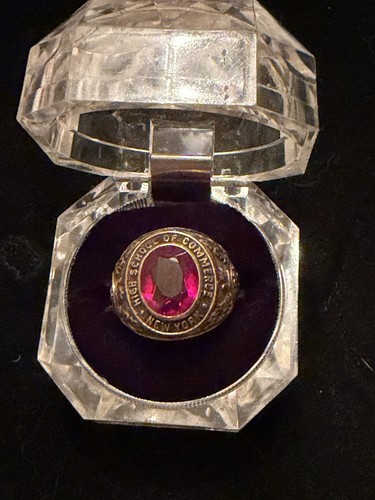 Ring karat gold - ring, school