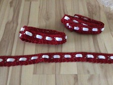 Handgehäkelte Borten für