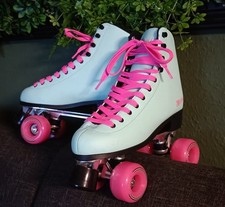 Playful RollerBlade Rollschuhe