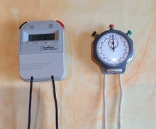 2 vintage Stopuhren  Hanhart