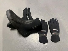 Mares Wassersportschuhe Größe 44 und Handschuhe Größe L