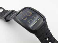 SWATCH DIGITALUHR TOUCH - BLACK BUMP - REFURBISHED