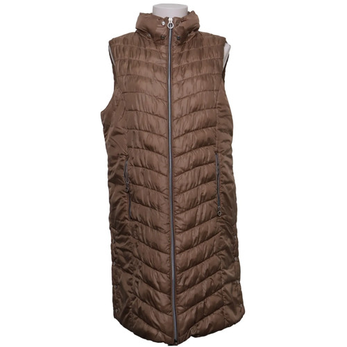 Street one outdoor - one,, weste