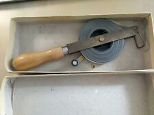 altes VEB MASSI Stahl Maßband Weiß Rollmaßband Holzgriff 20m Made in GDR DDR