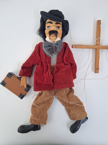 Marionette holzpuppe mann mit - holzpuppe,