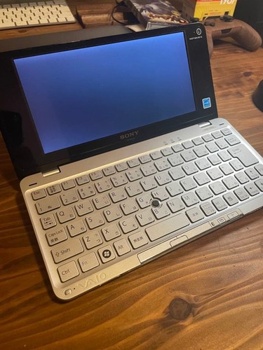 Sony vaio vgn p90s - atom, z530