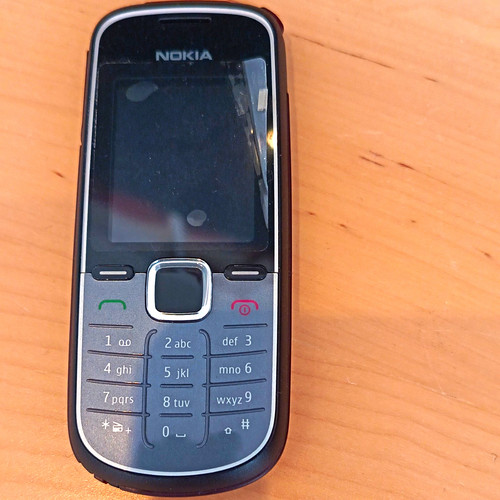 Nokia 1662 tastenhandy candy - 1662,