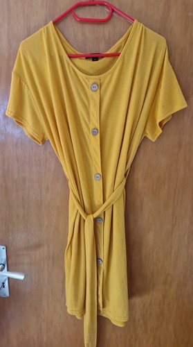Schönes gelbes sommerkleid - schönes,