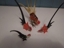 Glasfiguren Kampfhähne
