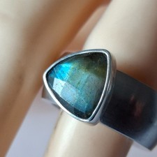 Solo - facettiertes Labradorit