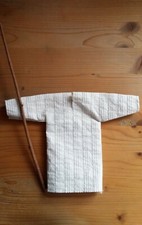 Gewand für einen Teenager