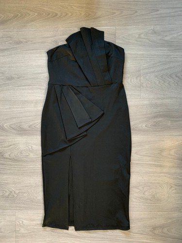Sehr elegantes extravagantes