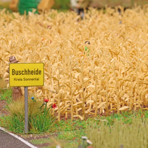 Busch 1257 erntereifer - 1:87,