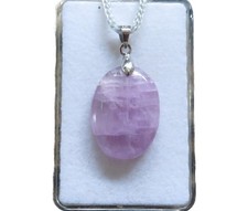 Kunzit Cabochon Anhänger mit