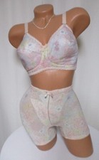 Hollywood  Vassarette - Style