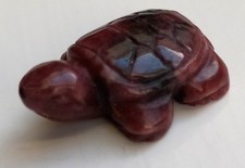 Edelsteinfigur Schildkröte Rhodonit