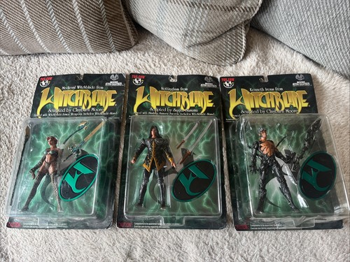 Moore action collectables top - action,