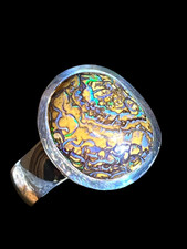 Queensland Magie Opal Ring in