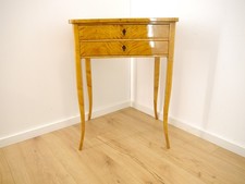 Biedermeier Nähtisch Birke  Original Berlin um 1820 frisch handpoliert Schellack