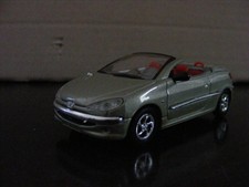 1:43 franz. Legenden PEUGEOT 206 CC Cabrio