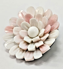 schöne Brosche Blütenbrosche